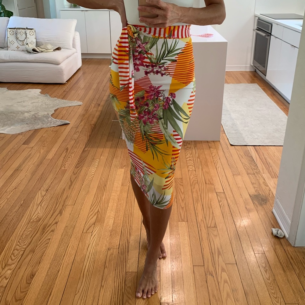 Tropical Print Stretch Midi Skirt, S